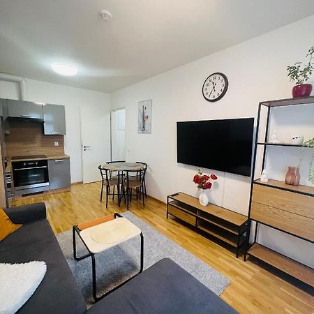 Nika Apartments Prague 2 Εξωτερικό φωτογραφία